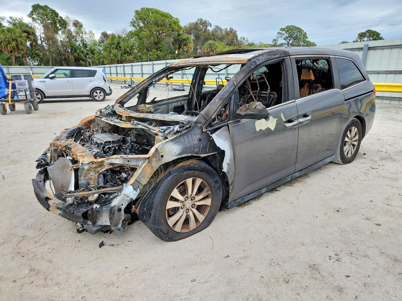 2015 HONDA ODYSSEY