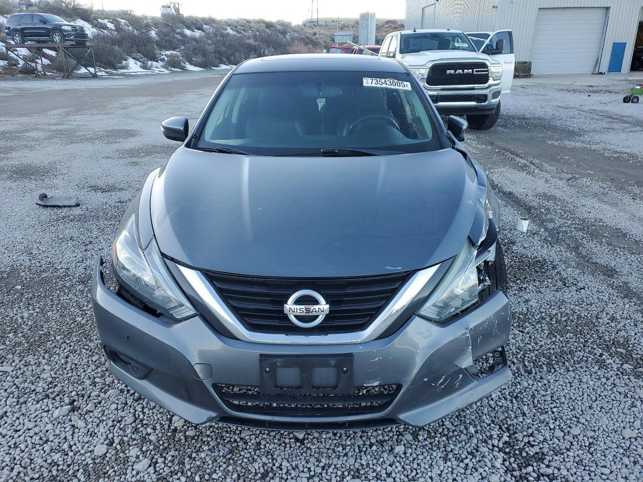 2016 NISSAN ALTIMA