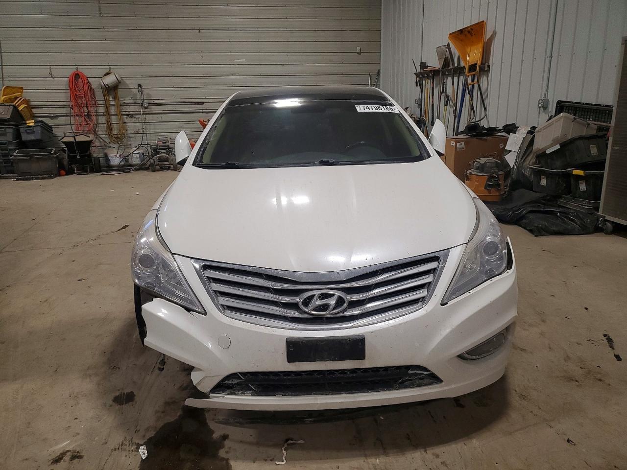 2013 HYUNDAI Azera