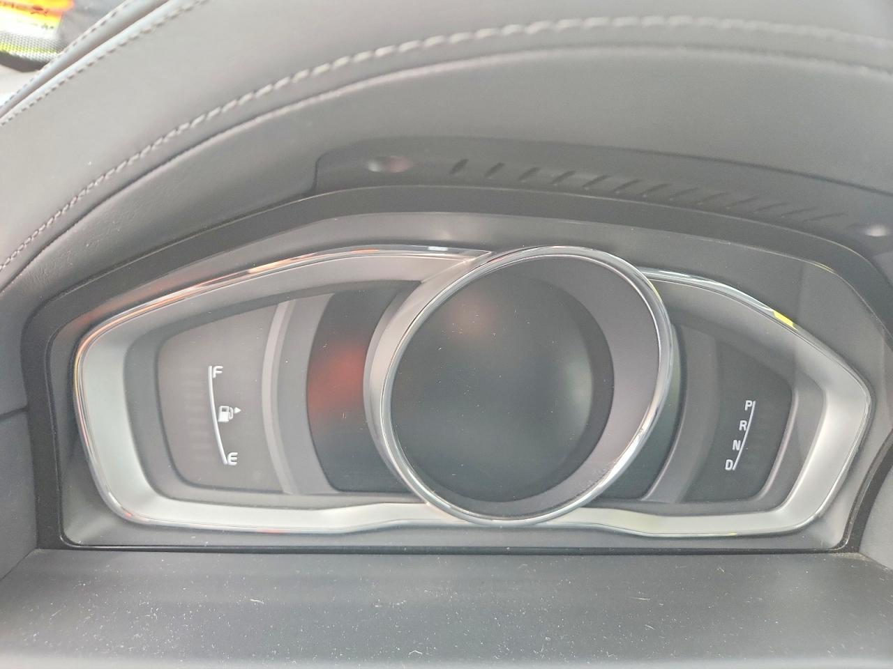 2016 VOLVO XC70