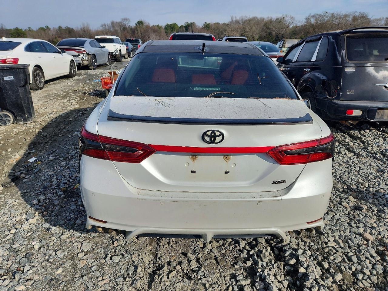2018 TOYOTA CAMRY