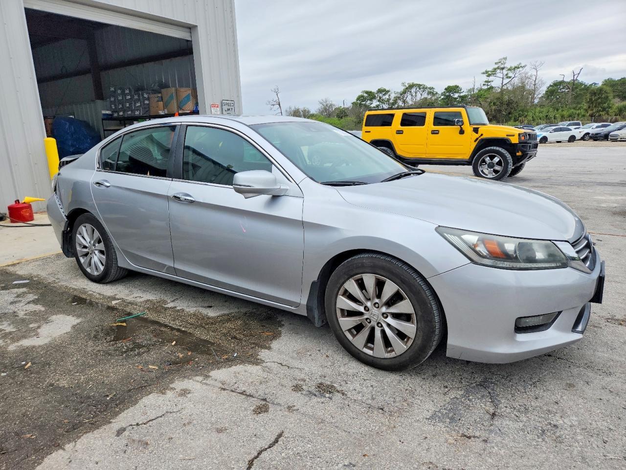 2015 HONDA ACCORD