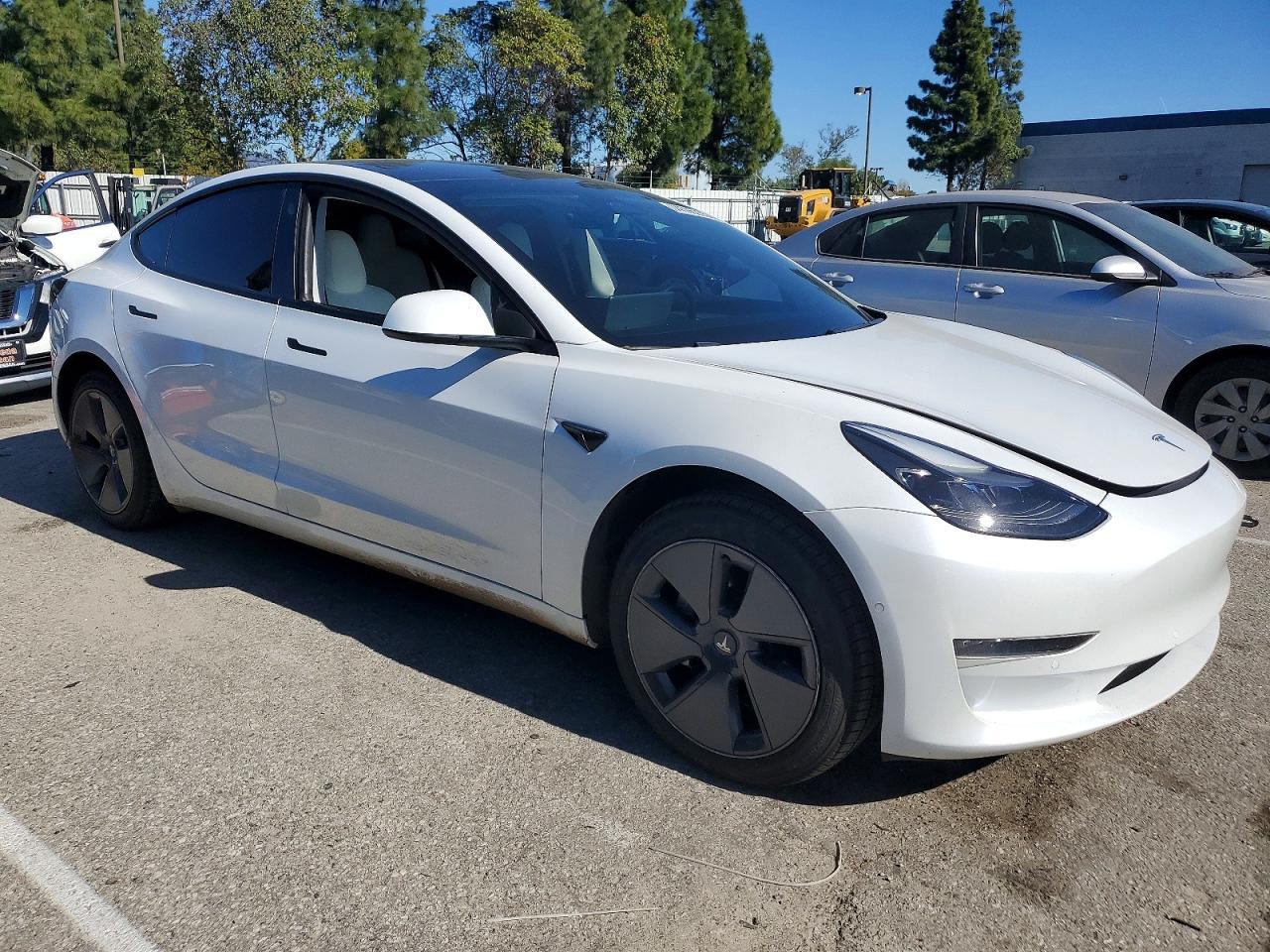2021 TESLA MODEL 3