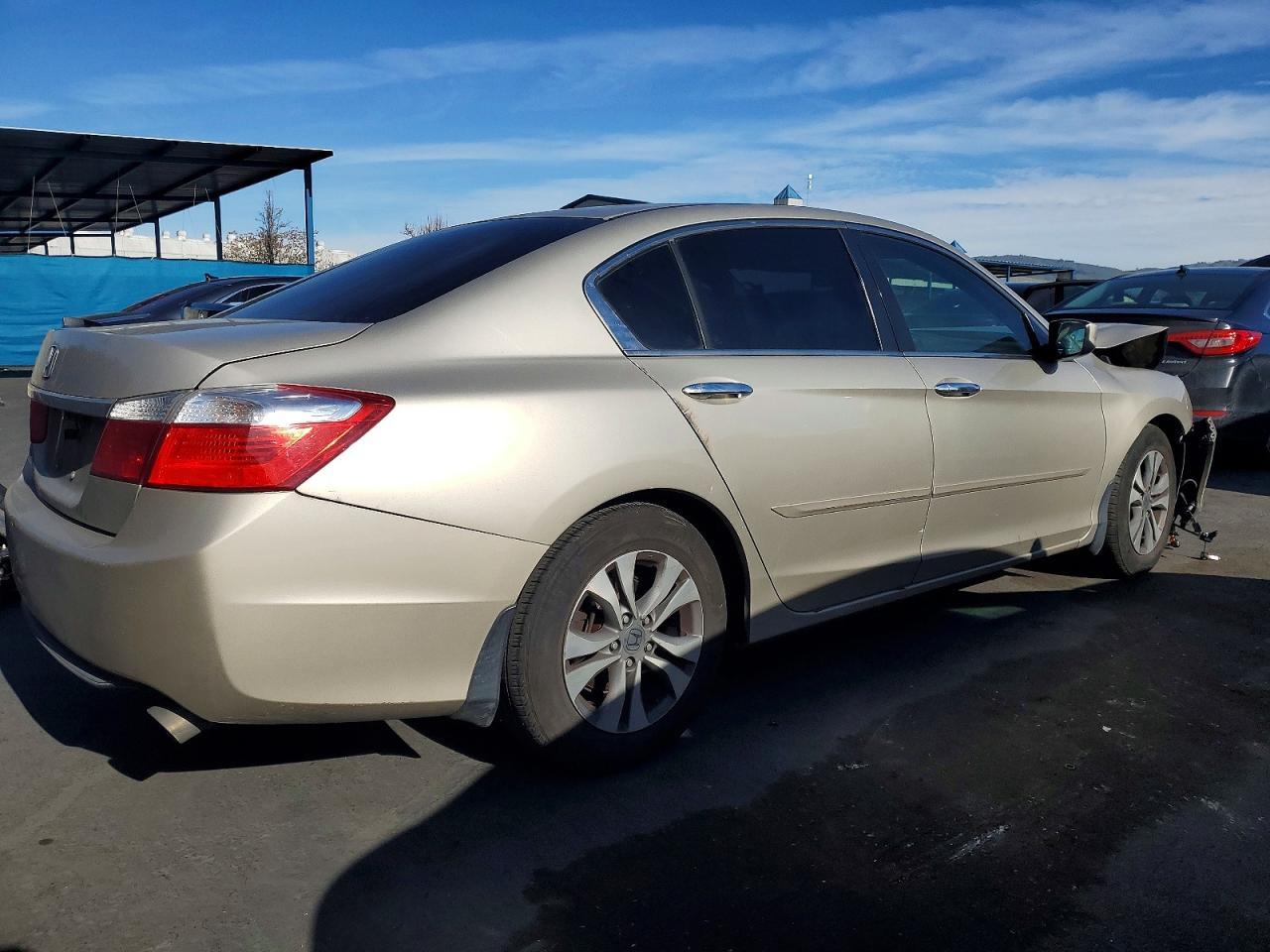 2015 HONDA ACCORD