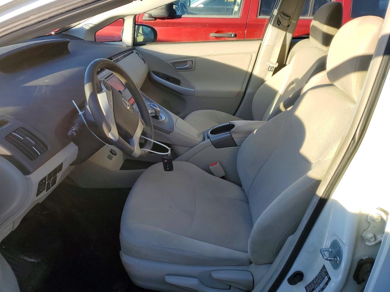 2014 TOYOTA PRIUS