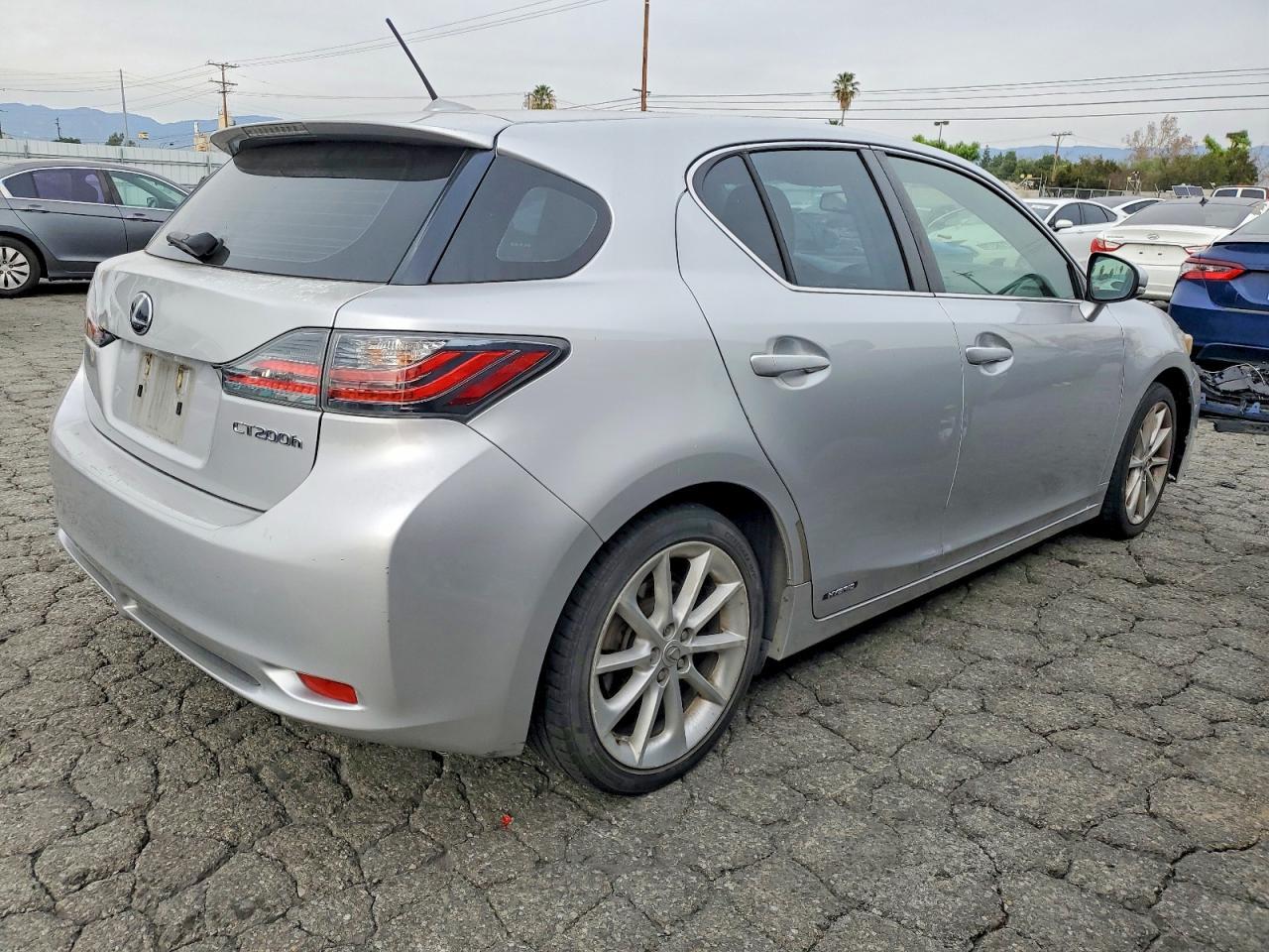 2012 LEXUS CT 200