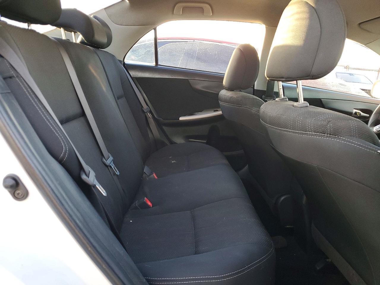 2012 TOYOTA COROLLA