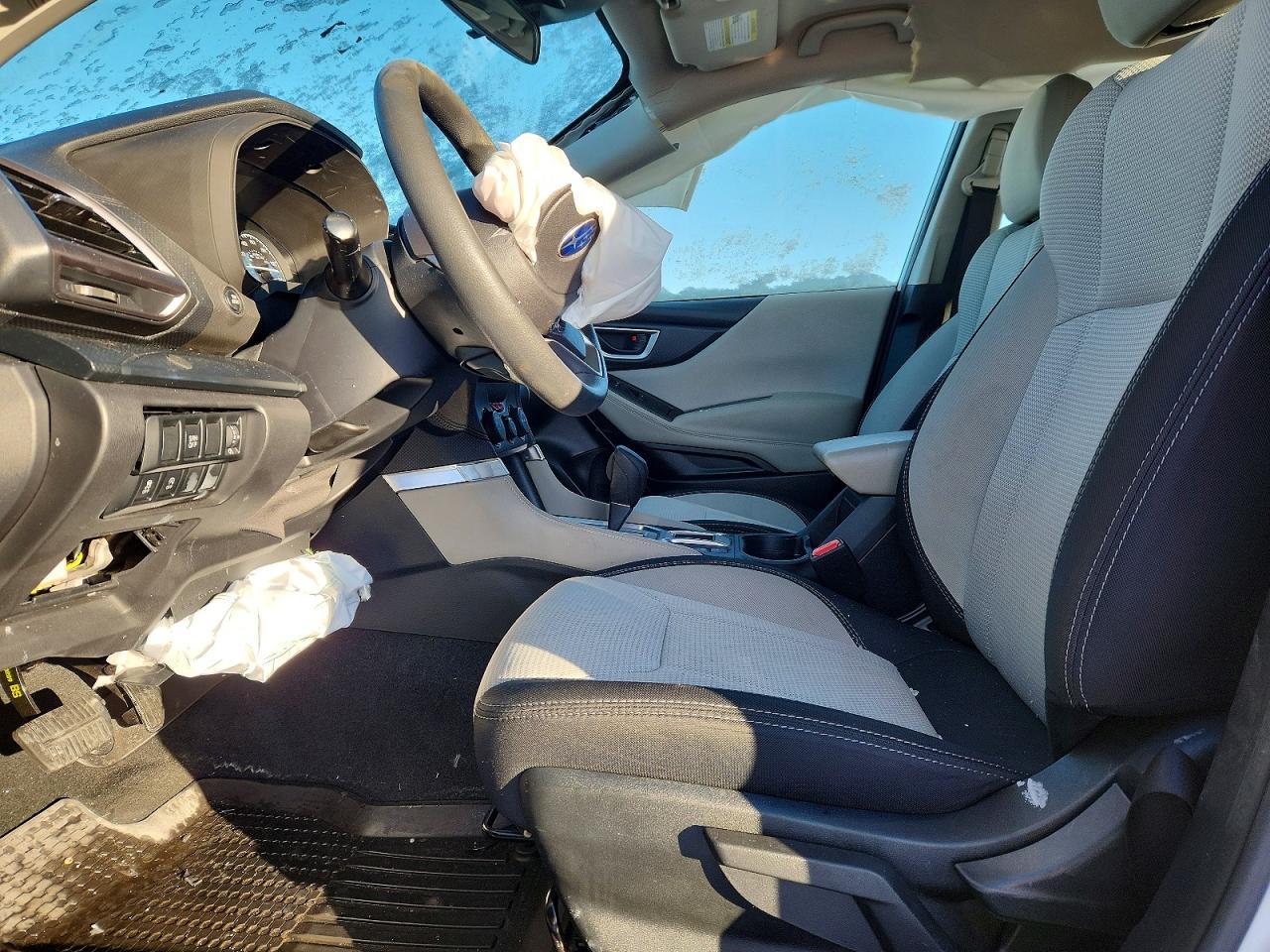 2024 SUBARU FORESTER