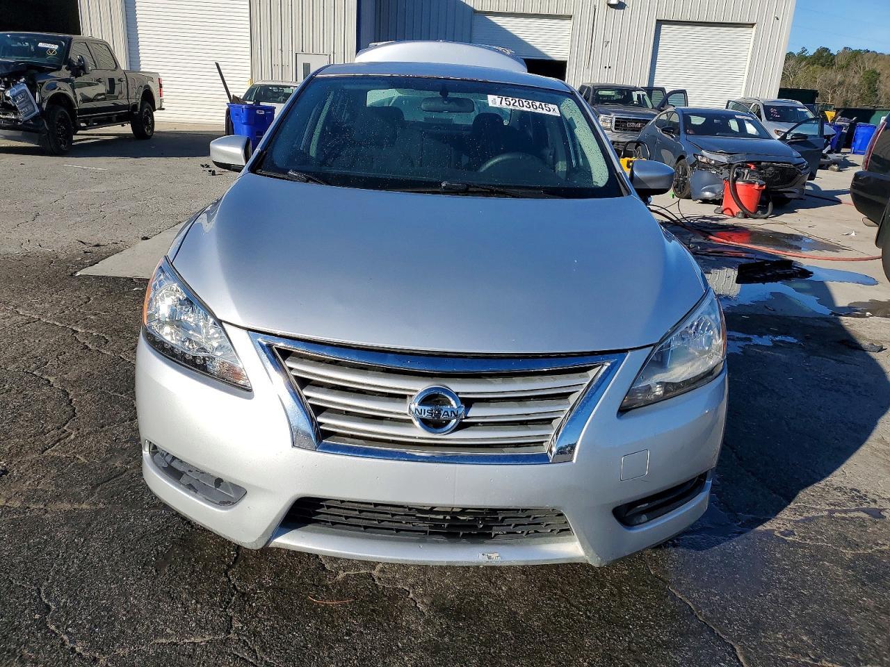 2015 NISSAN SENTRA