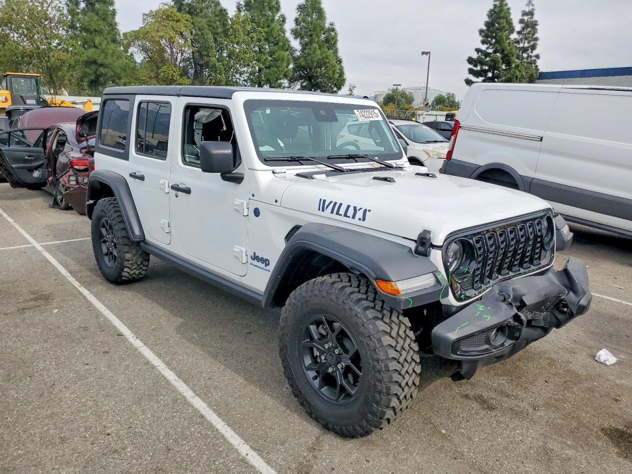 2025 JEEP WRANGLER
