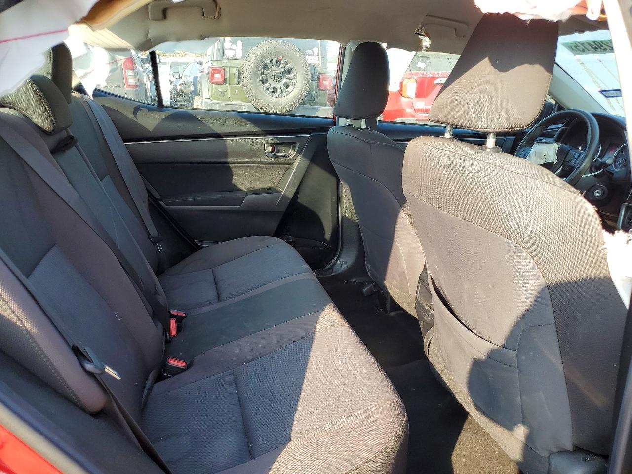 2018 TOYOTA COROLLA