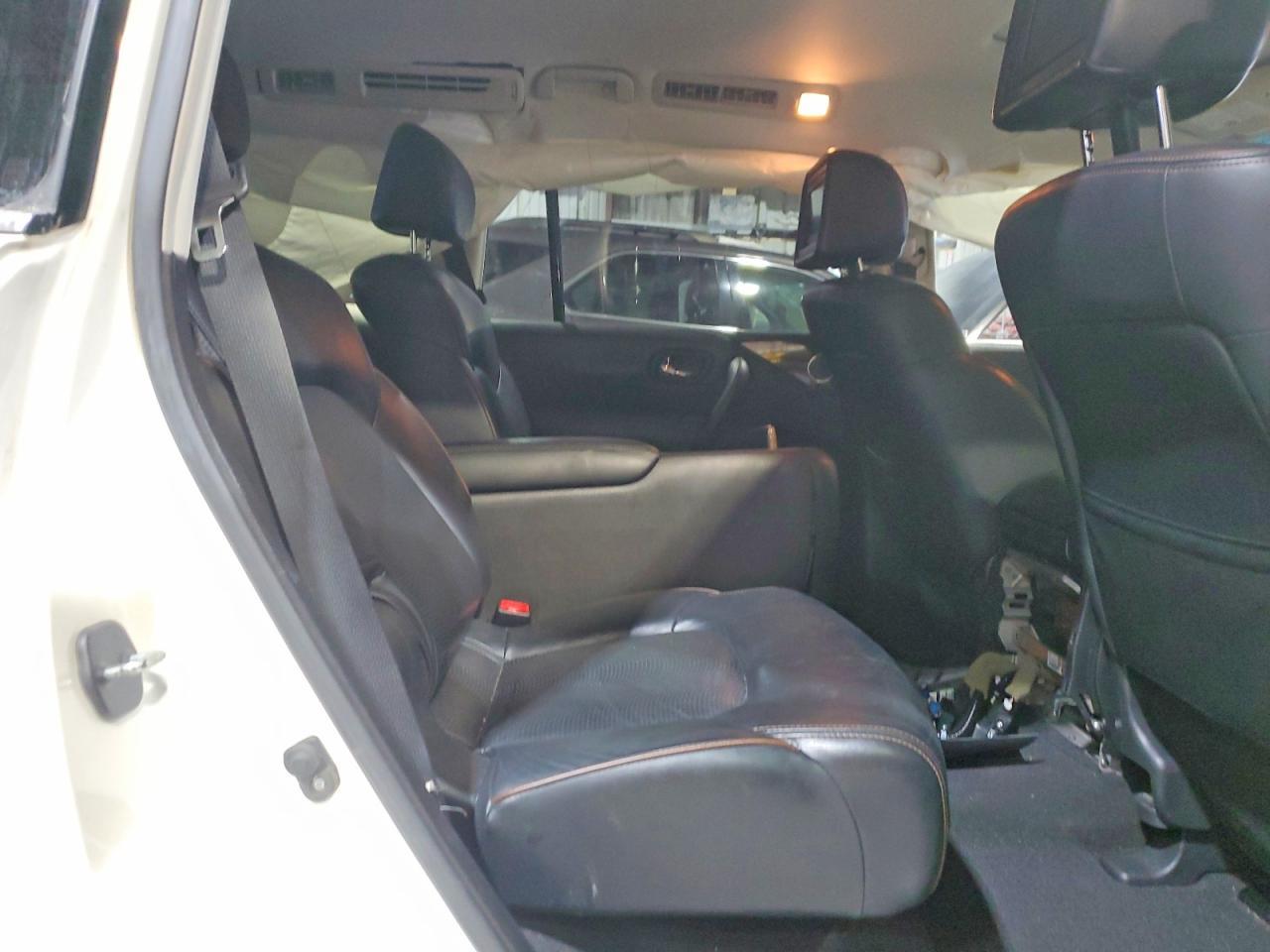 2017 NISSAN Armada