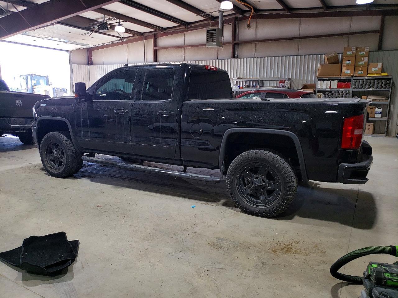 2018 GMC Sierra