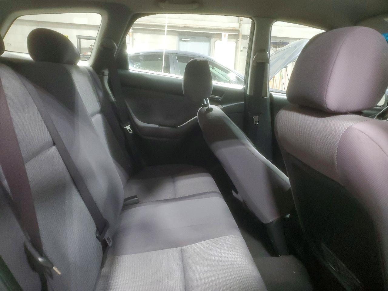 2004 TOYOTA COROLLA
