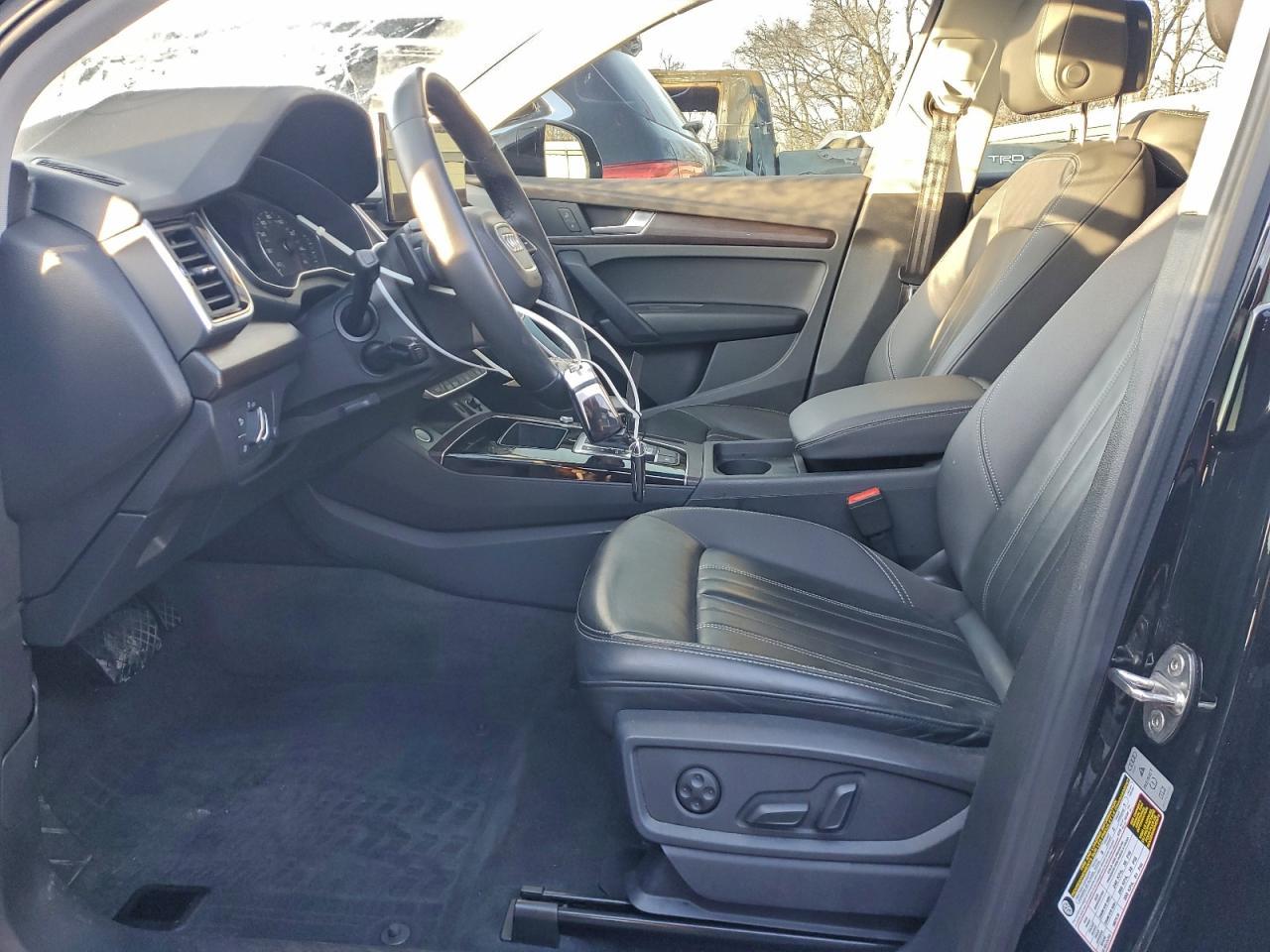 2023 AUDI Q5