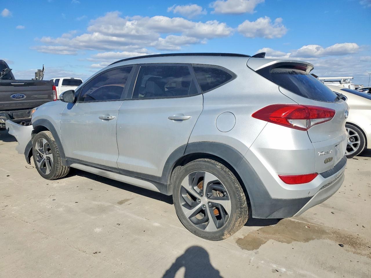 2018 HYUNDAI TUCSON