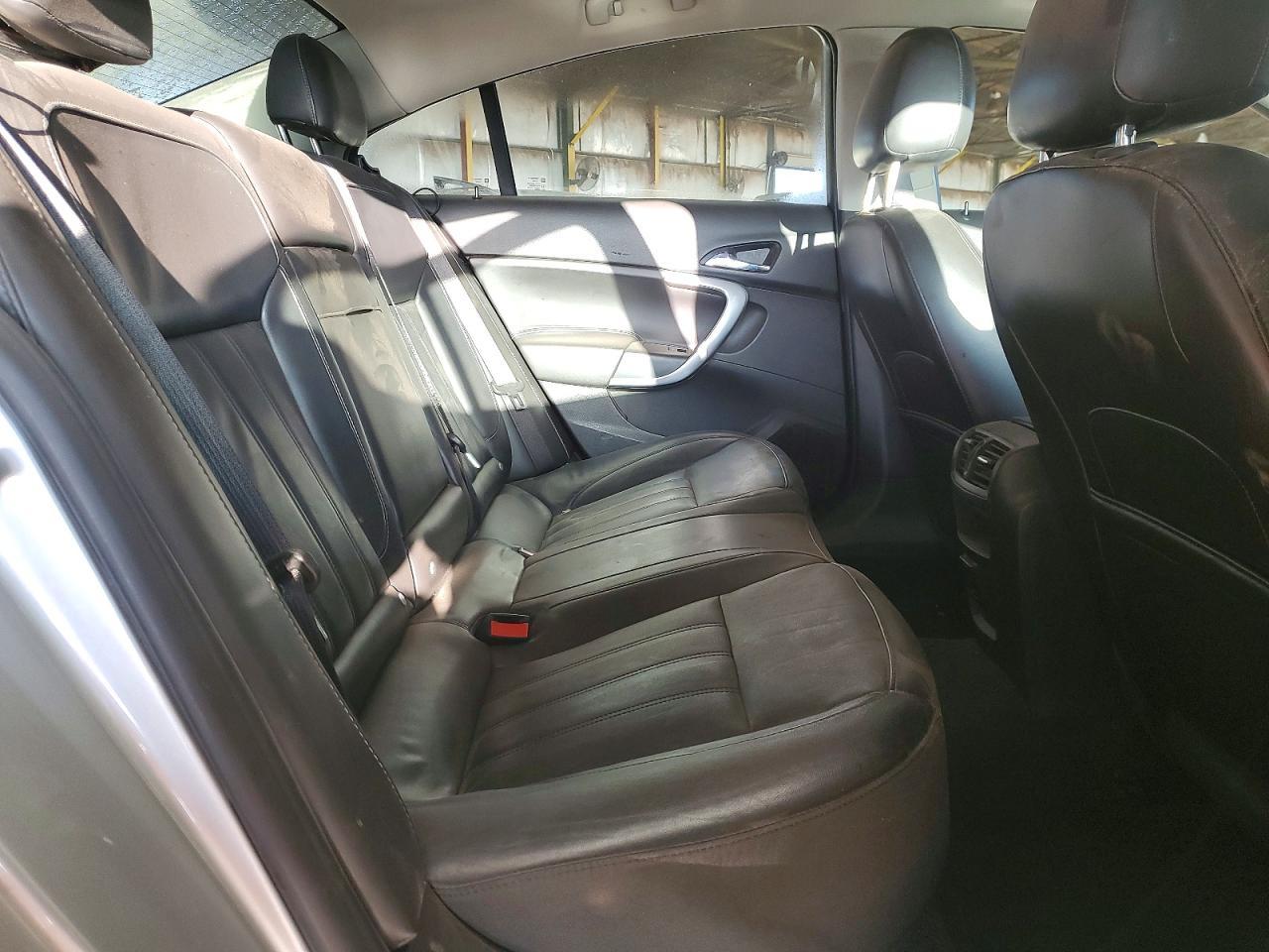 2013 BUICK Regal