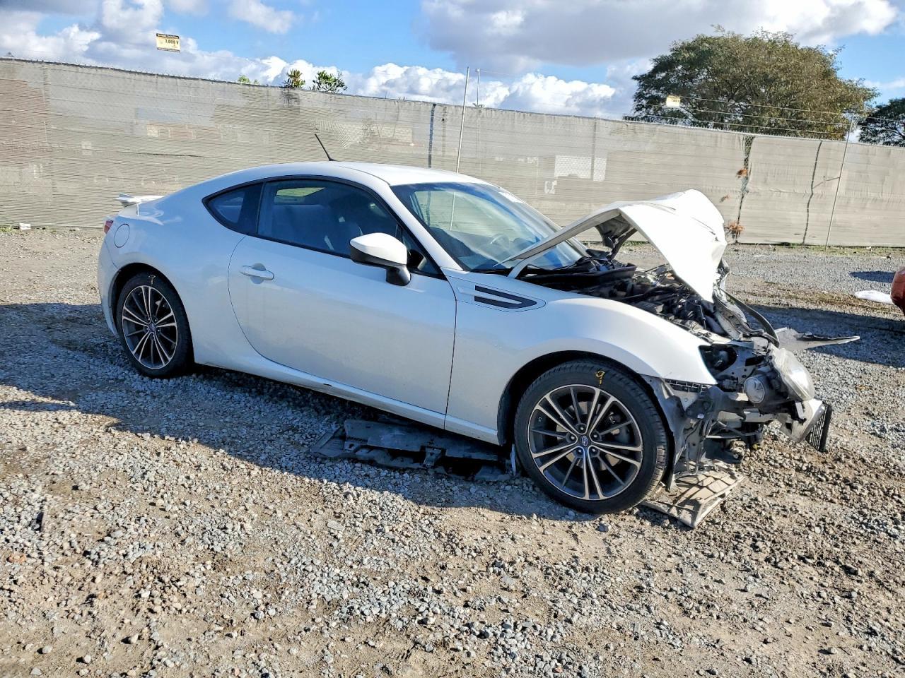 2013 SUBARU BRZ