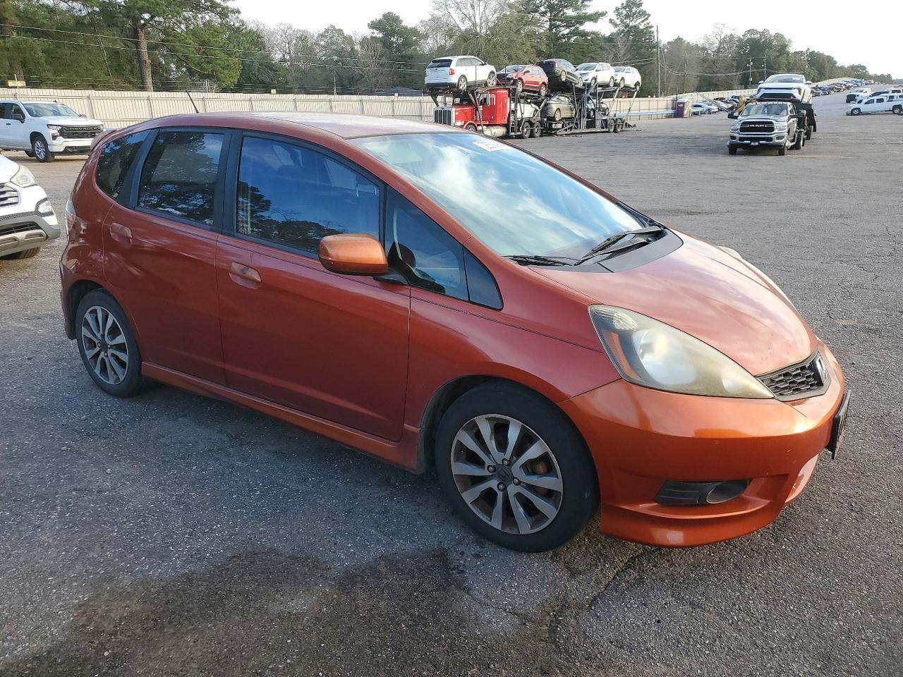 2012 HONDA FIT