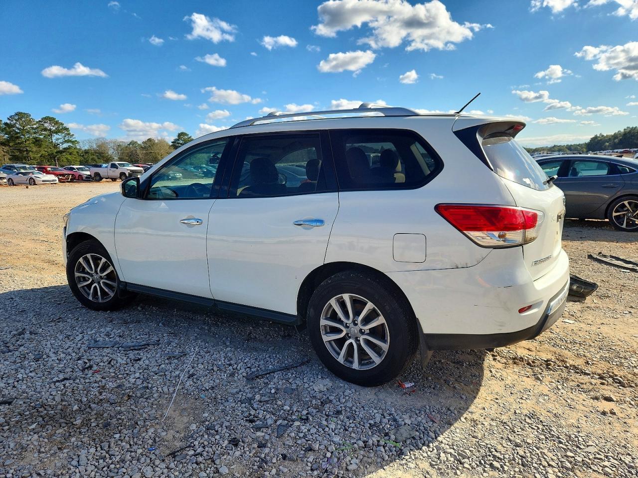 2016 NISSAN PATHFINDER