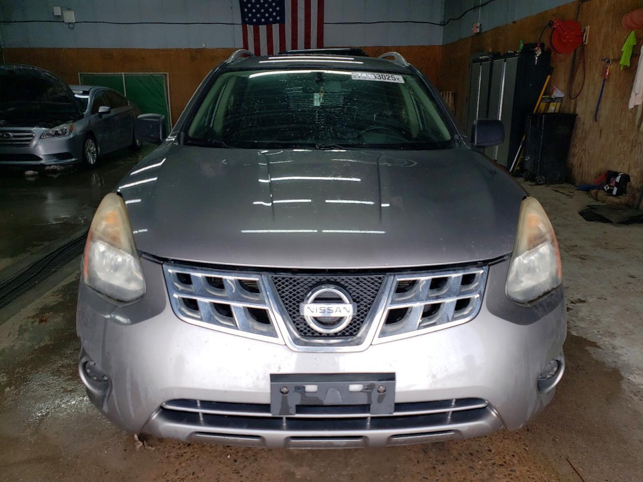 2015 NISSAN ROGUE