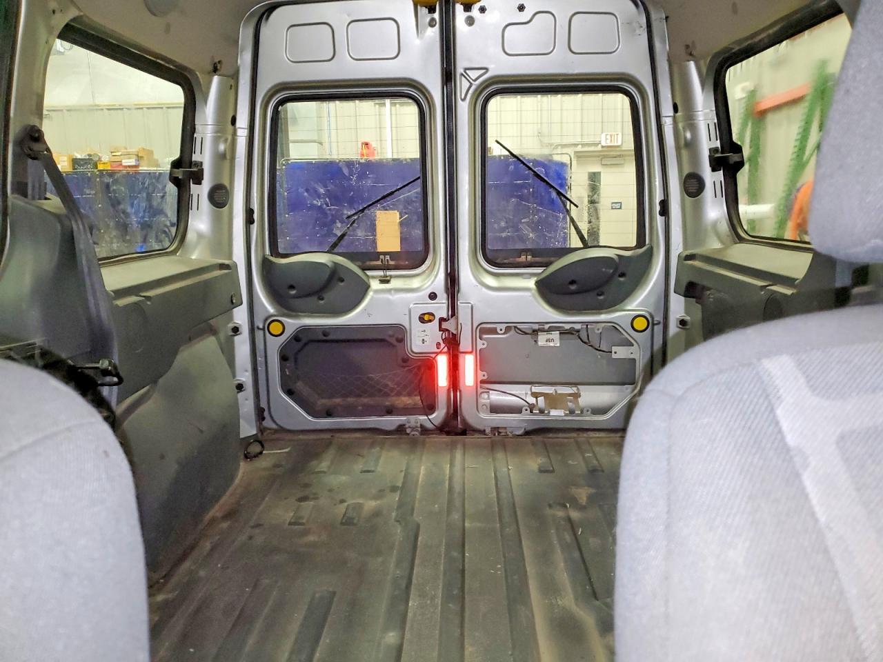 2011 FORD TRANSIT CONNECT