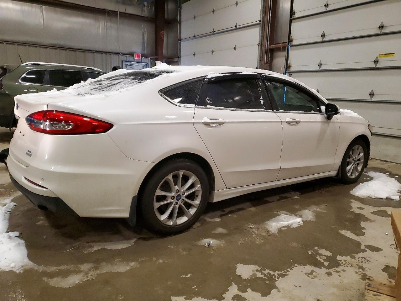 2020 FORD FUSION