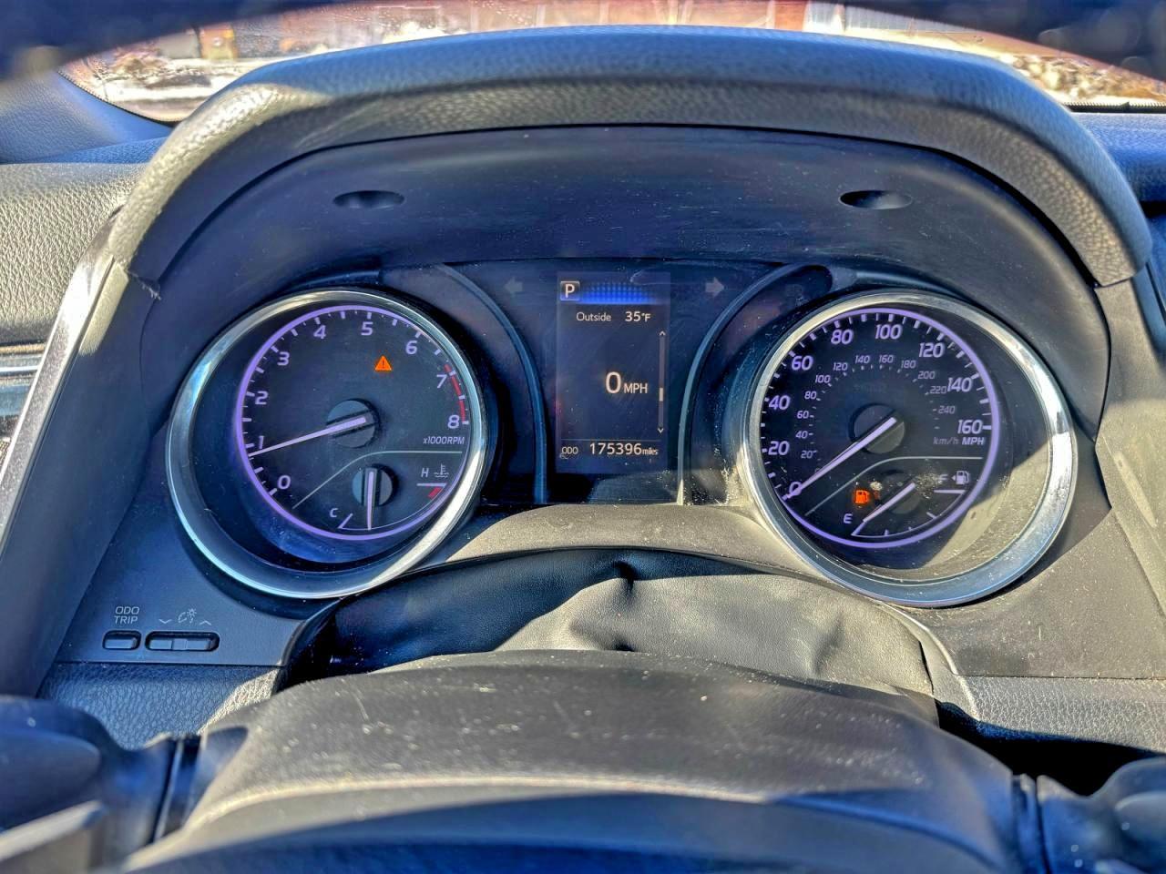 2018 TOYOTA CAMRY