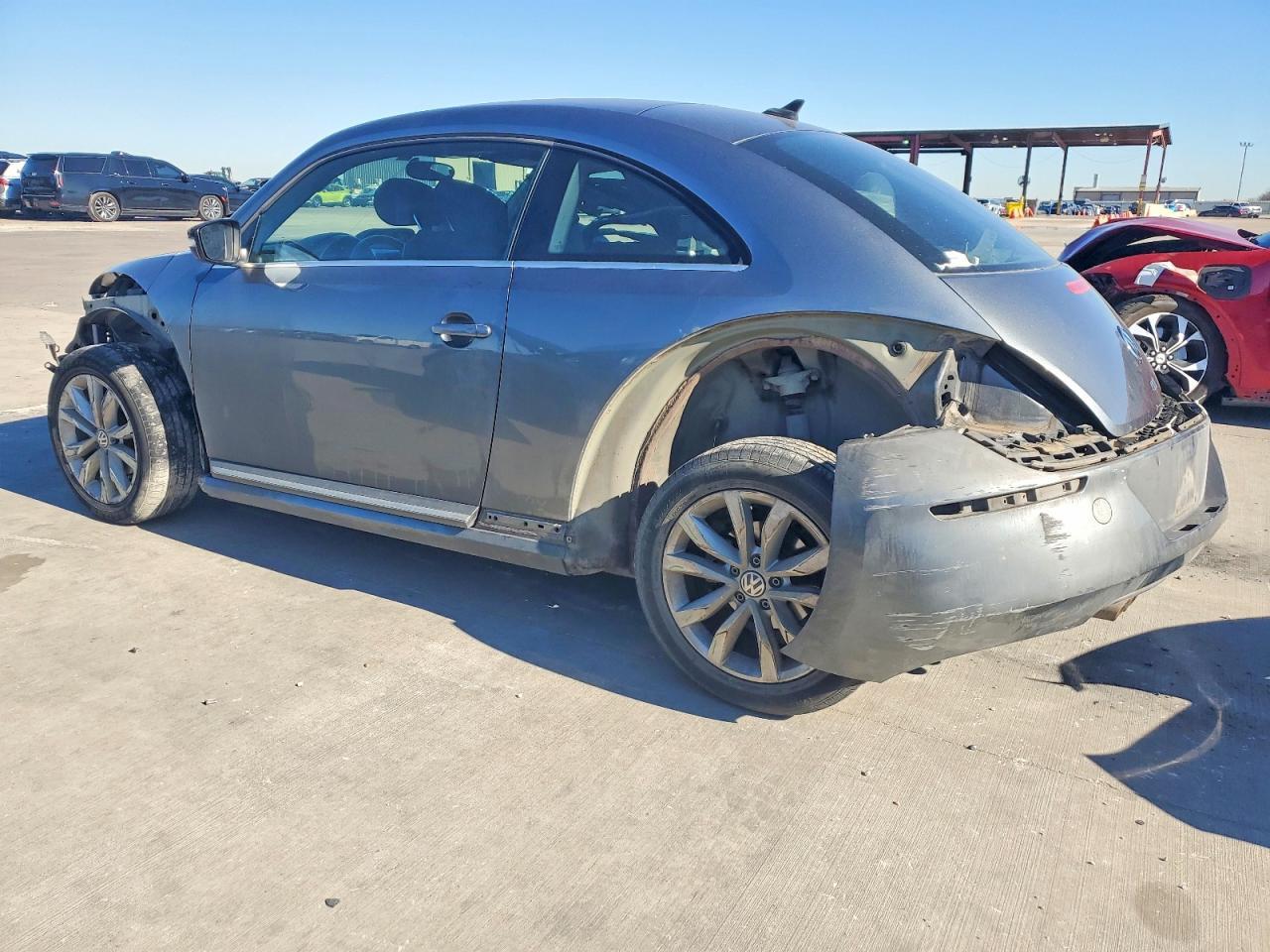 2013 VOLKSWAGEN Beetle