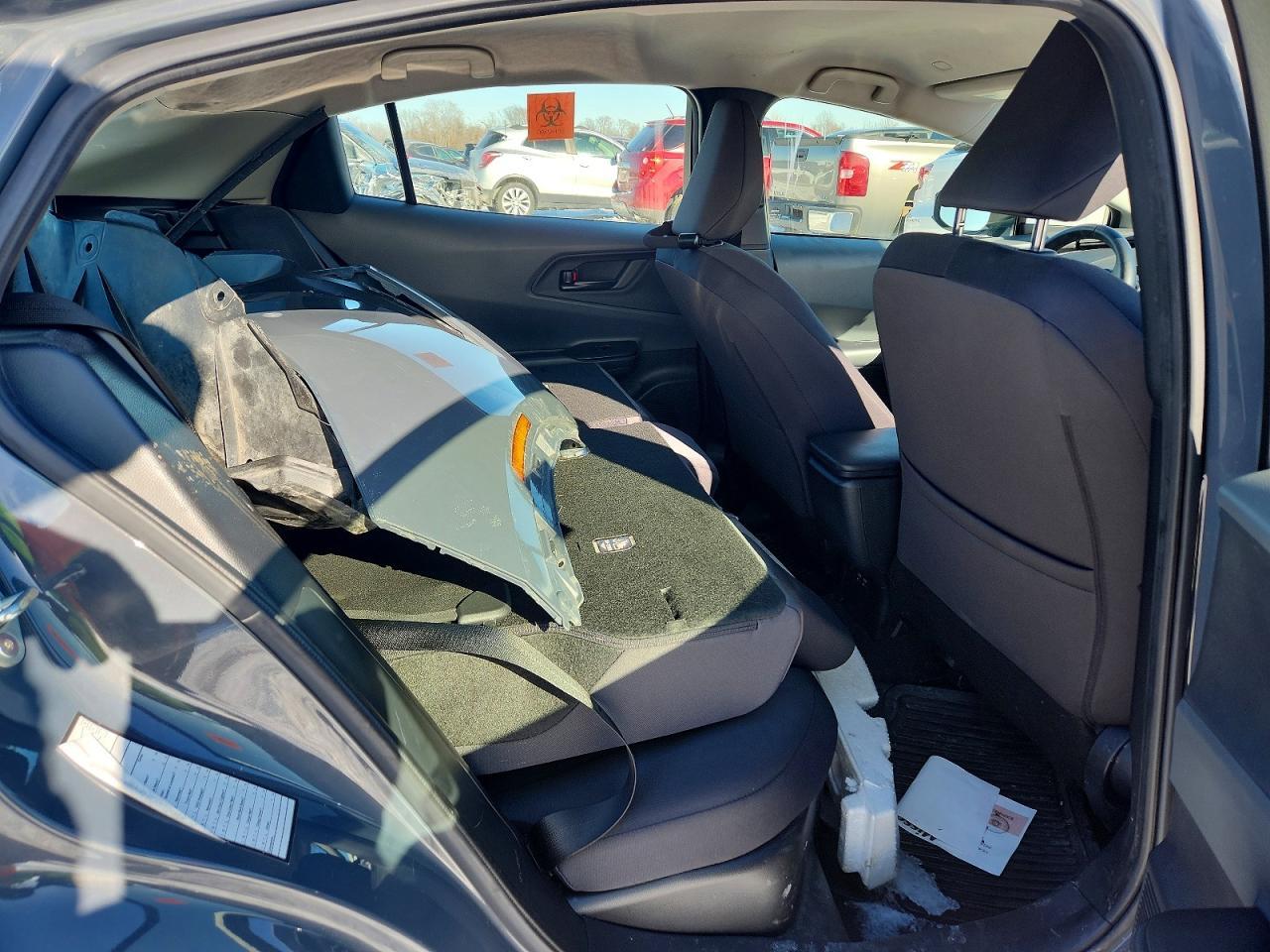 2024 TOYOTA PRIUS