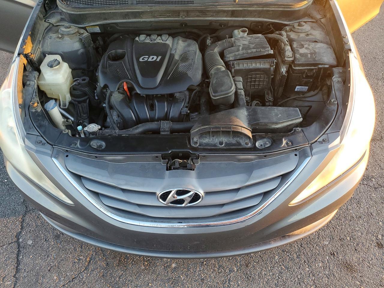 2011 HYUNDAI SONATA