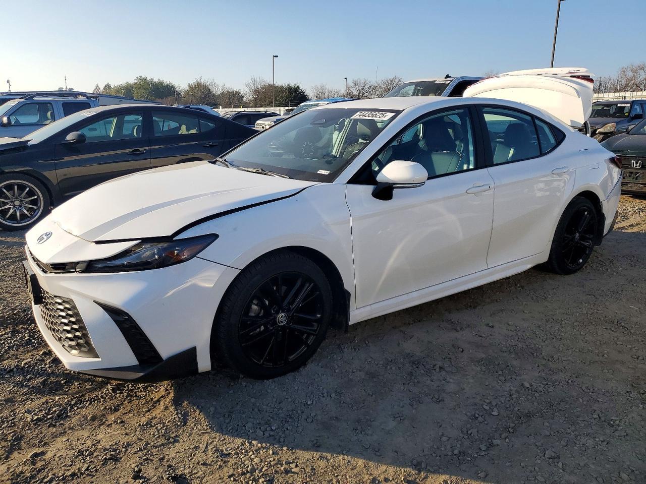 2025 TOYOTA CAMRY