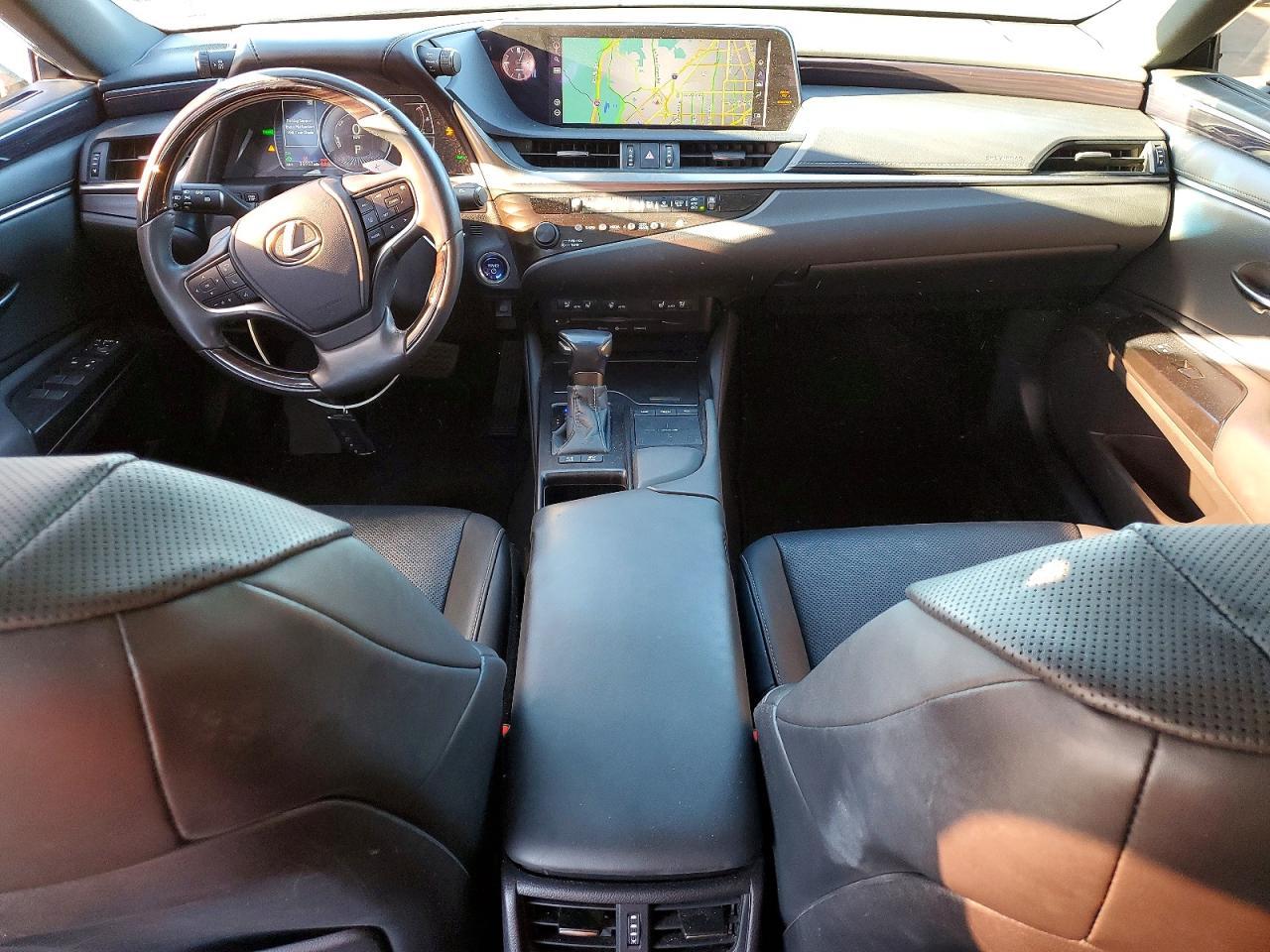 2020 LEXUS ES 300H