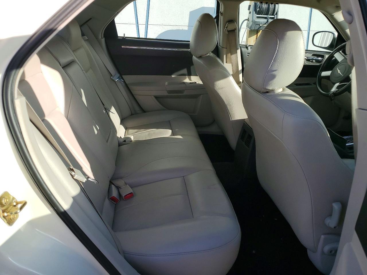 2006 CHRYSLER 300