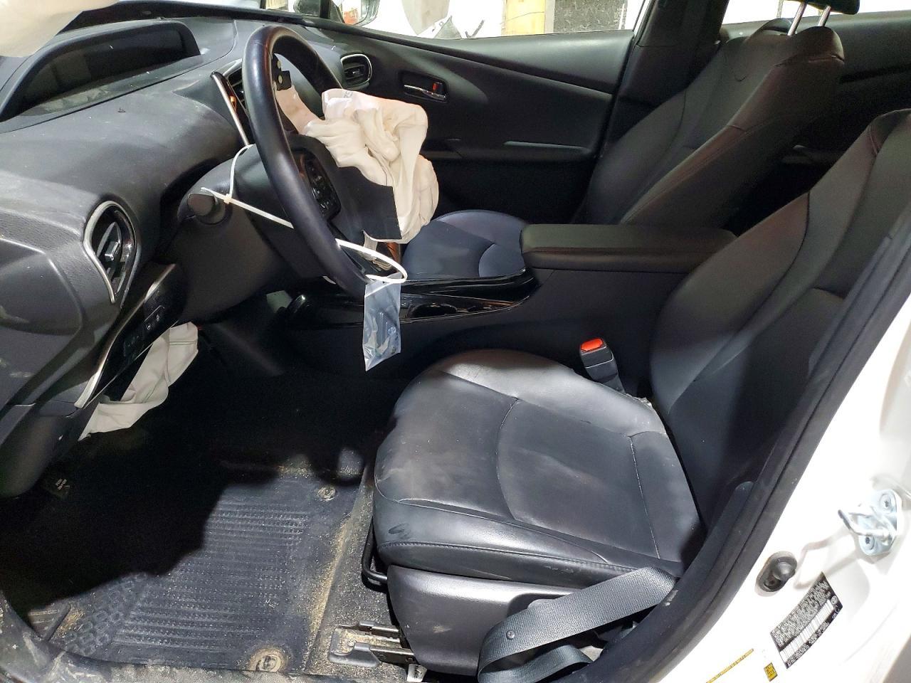 2022 TOYOTA PRIUS