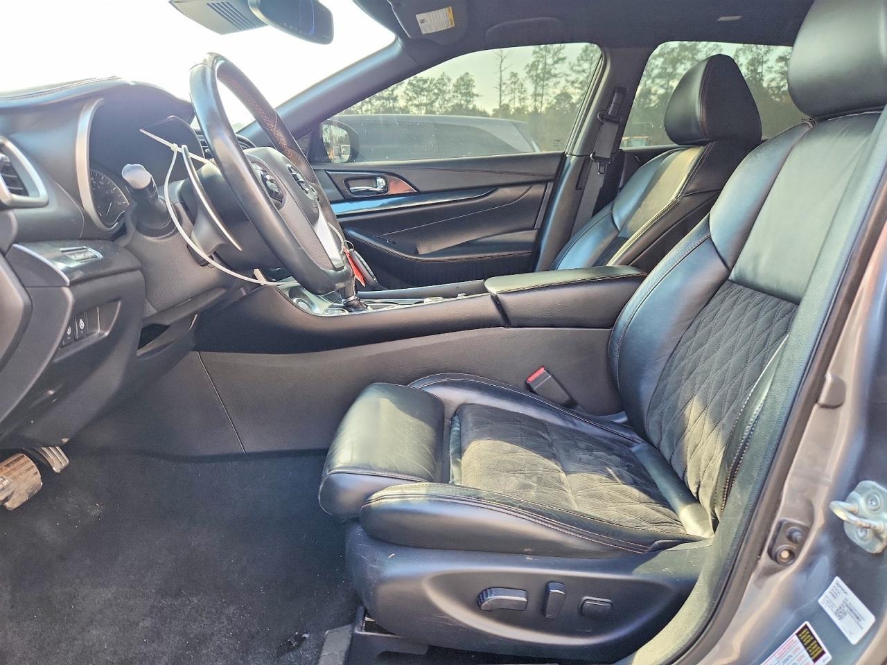 2019 NISSAN Maxima