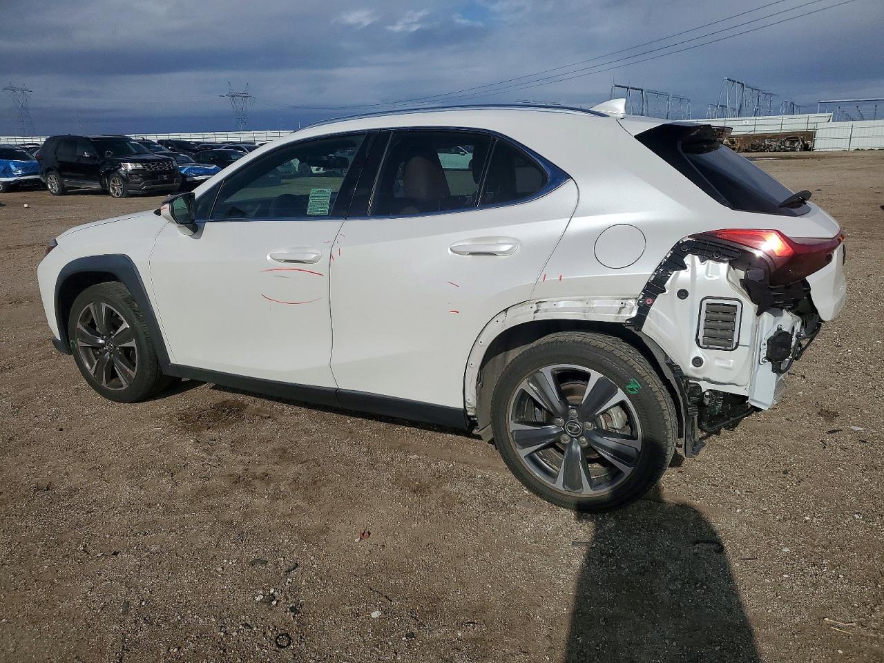 2021 LEXUS UX 200