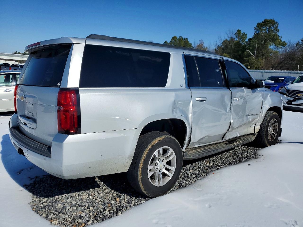 2017 CHEVROLET Suburban