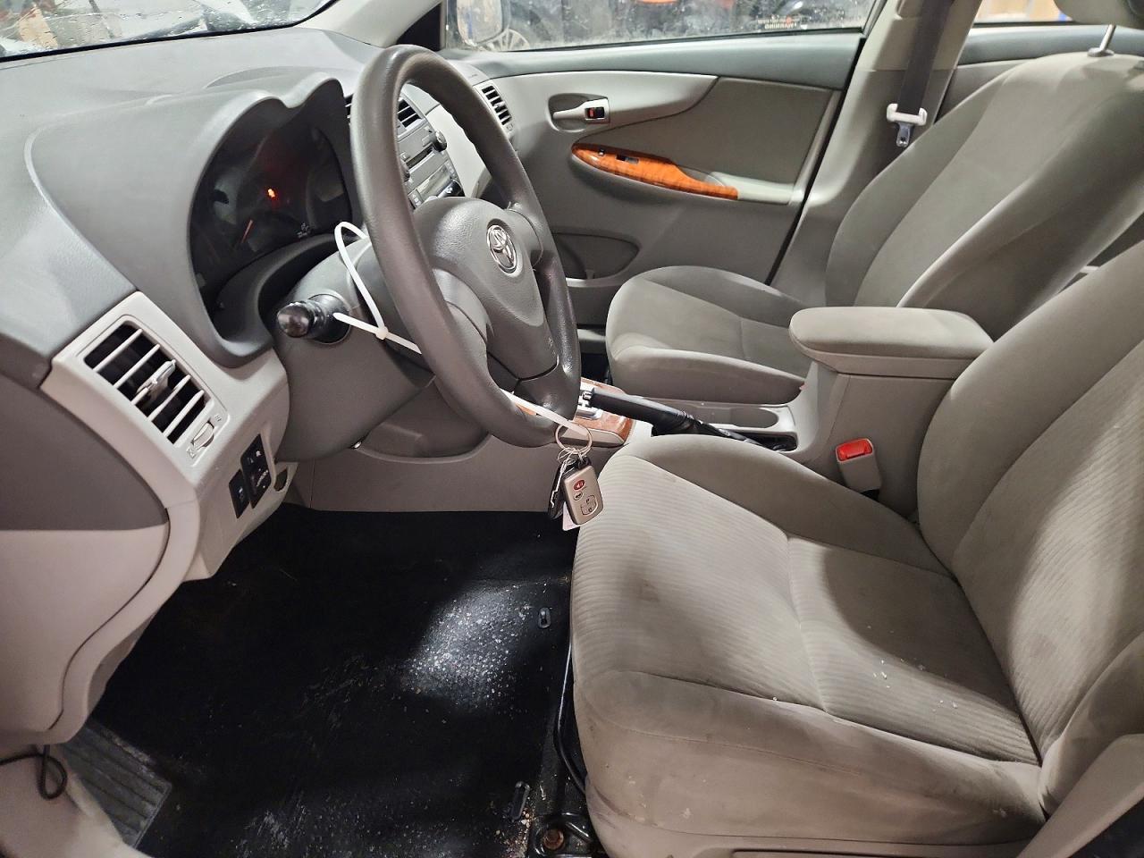 2010 TOYOTA COROLLA