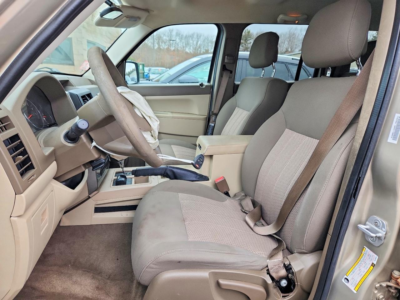2010 JEEP Liberty