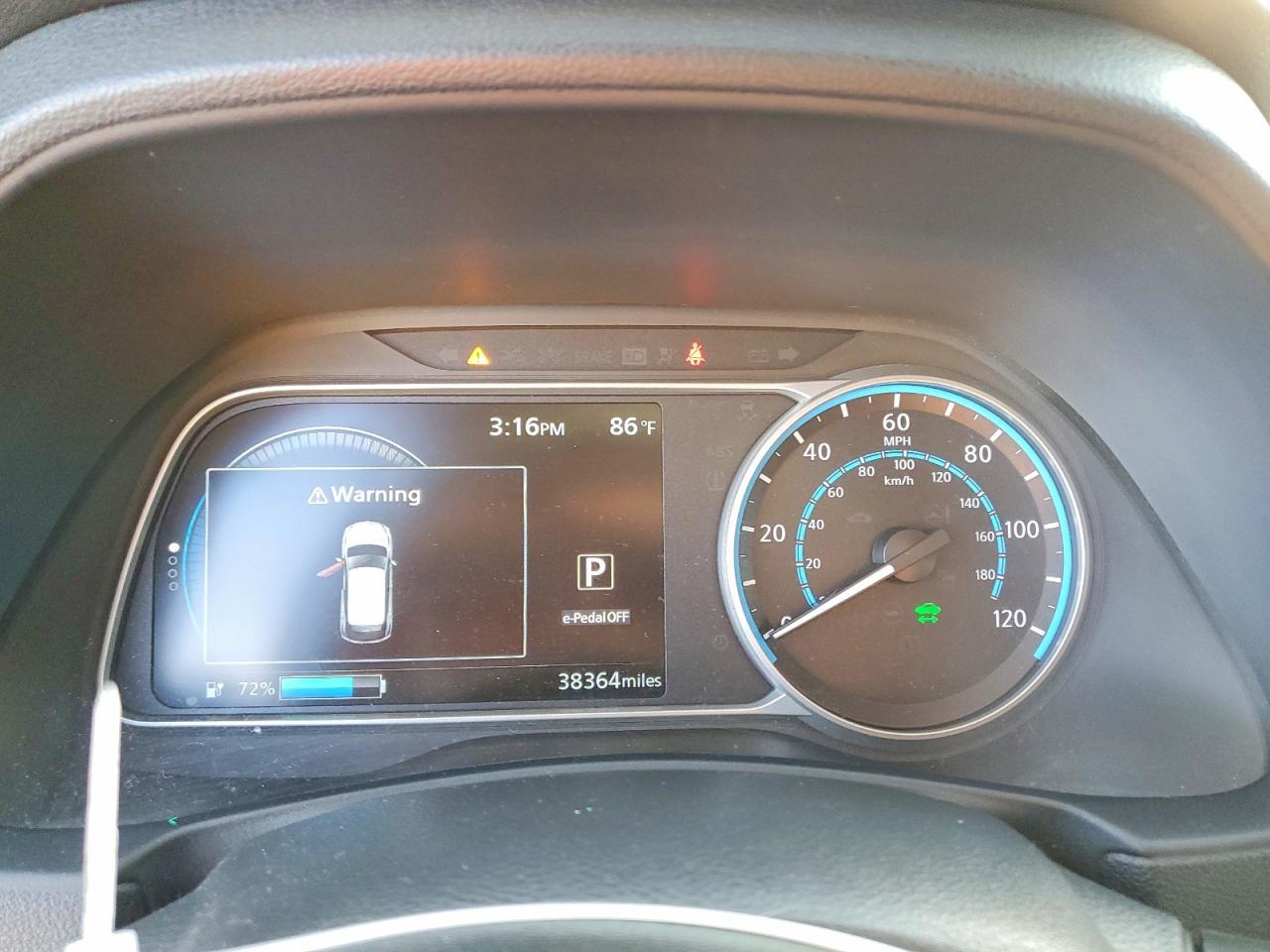 2020 NISSAN LEAF