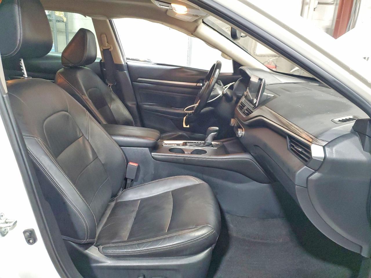 2019 NISSAN ALTIMA