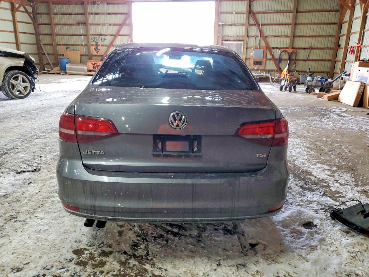 2016 VOLKSWAGEN JETTA