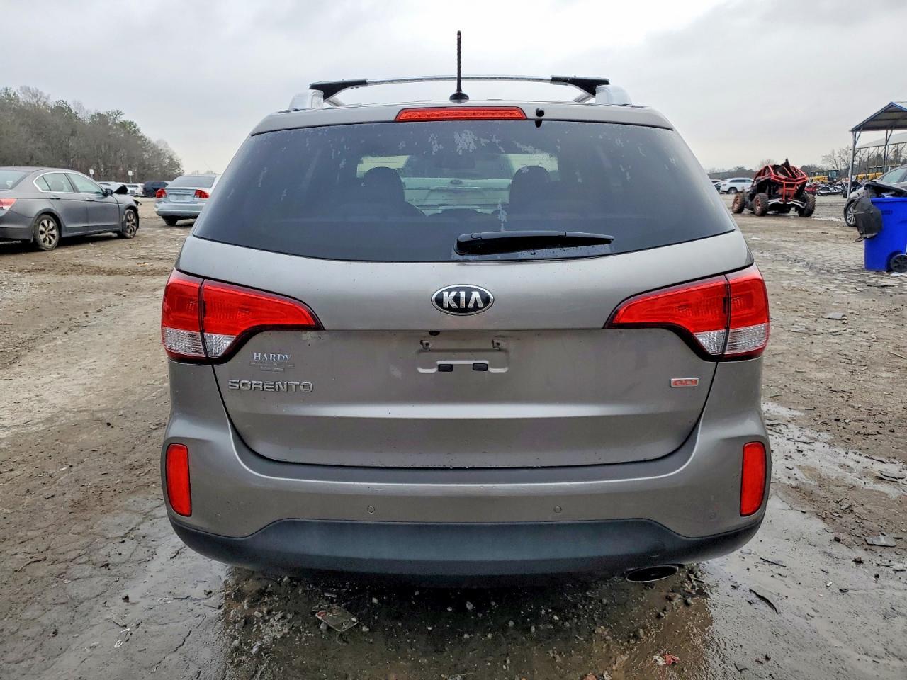 2014 KIA SORENTO