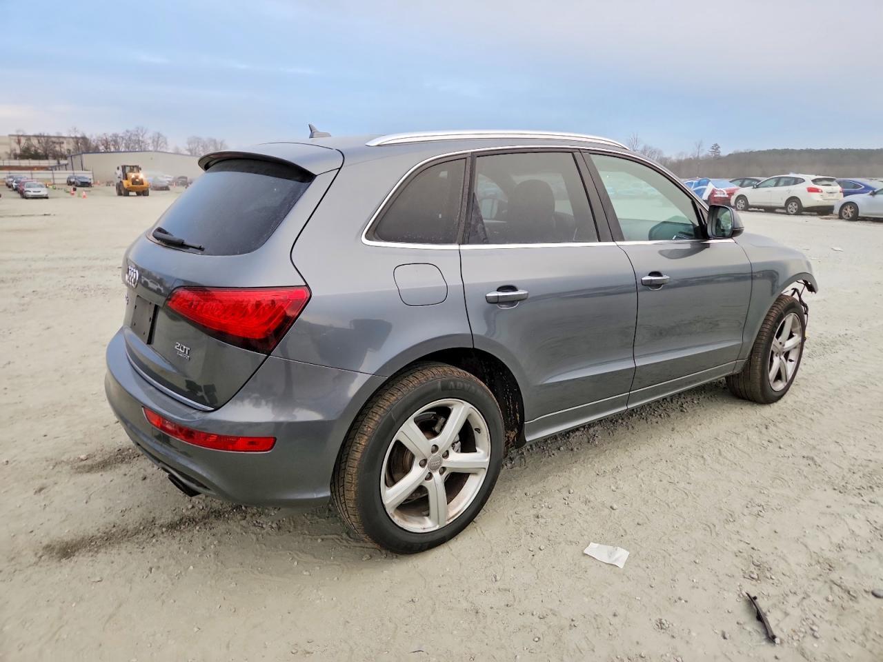 2017 AUDI Q5