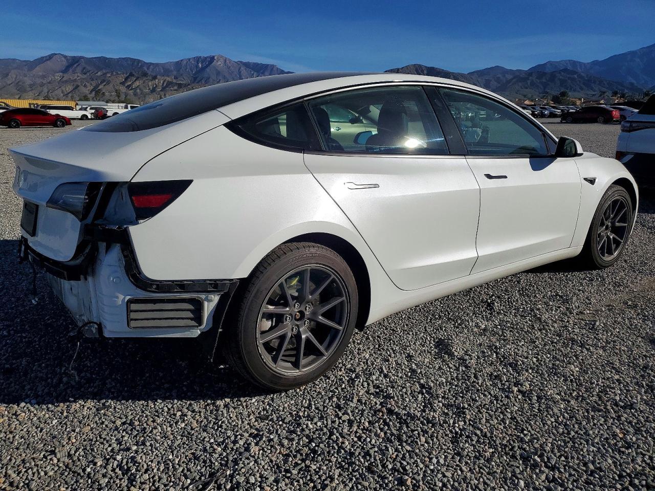 2021 TESLA MODEL 3