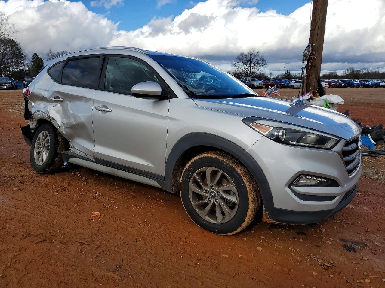 2018 HYUNDAI TUCSON