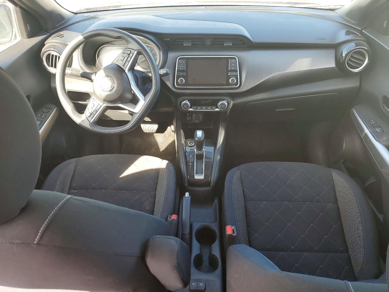 2018 NISSAN KICKS
