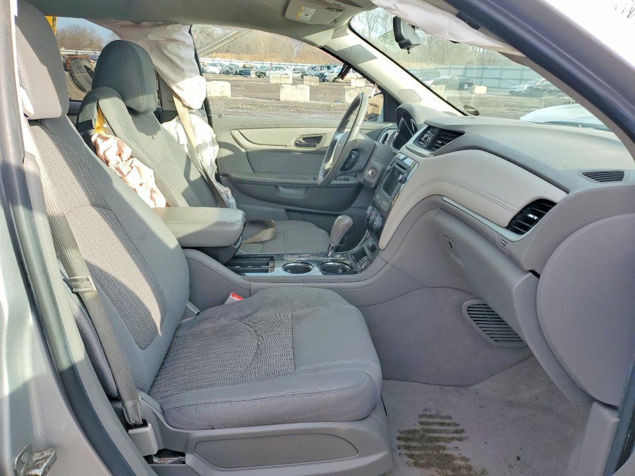 2017 CHEVROLET TRAVERSE