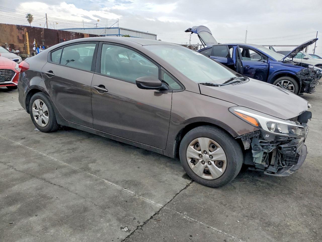 2017 KIA FORTE